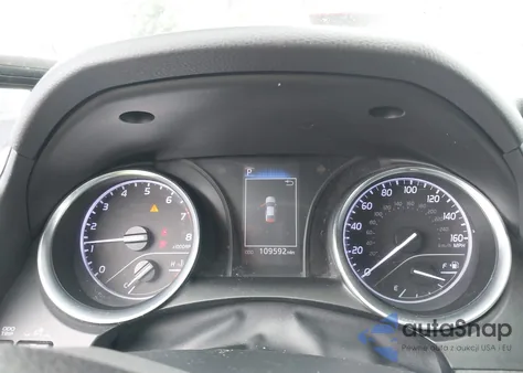 2020 Toyota Camry Le z USA, uszkodzony, nr VIN 4T1C11AK5LU345596